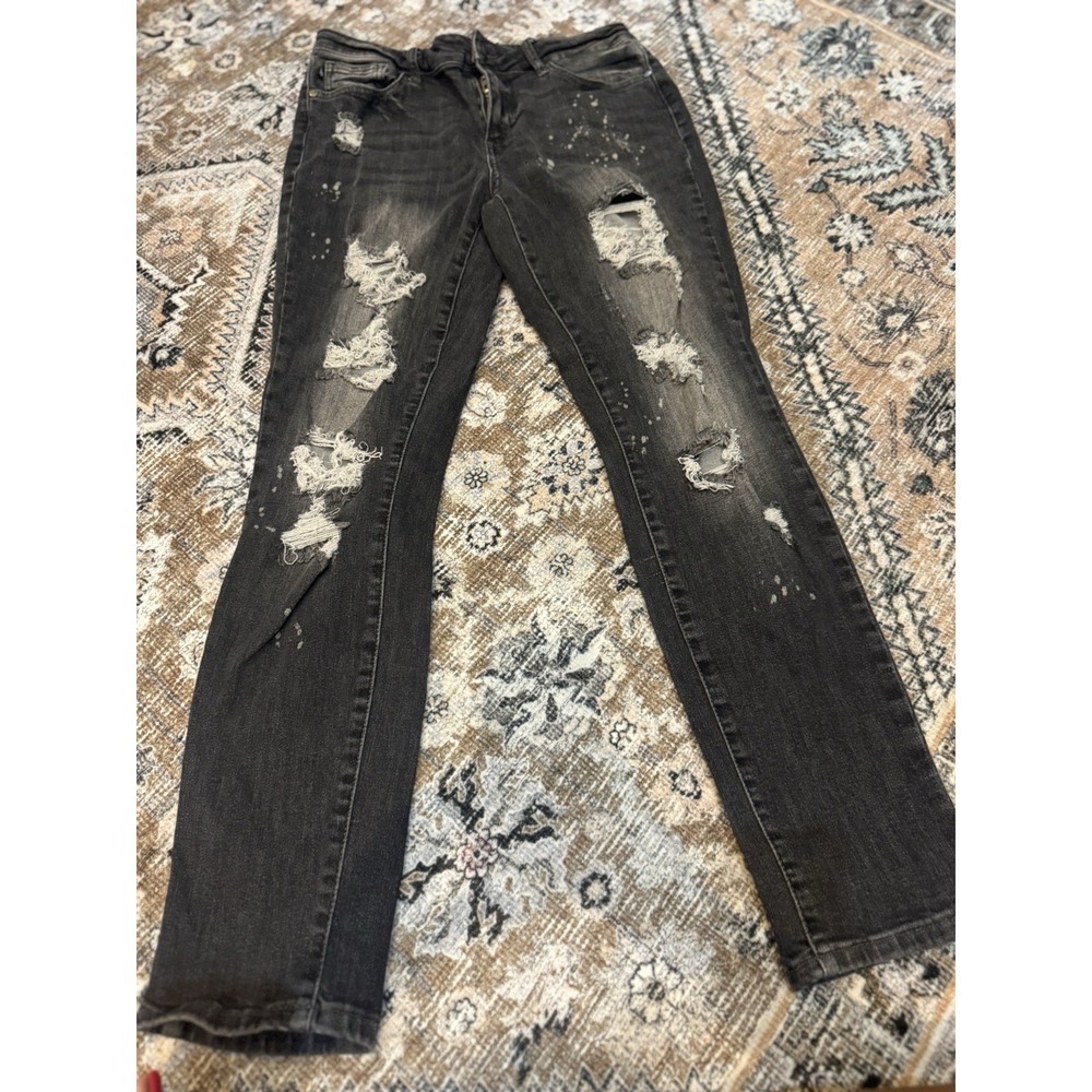 Judy Blue jeans 9/29 Boyfriend Fit Light Black Distressed  Destroyed Splatter